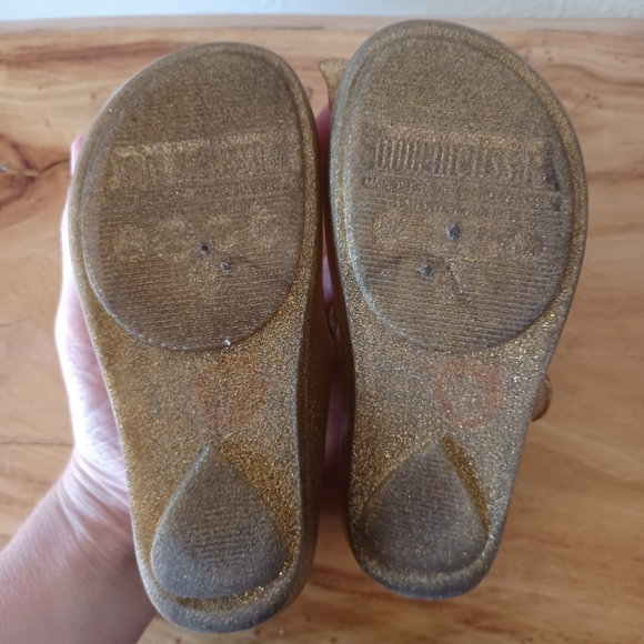 Mini Melissa Gold Glitter Butterfly Mary Janes Size 9 - Picture 6 of 11